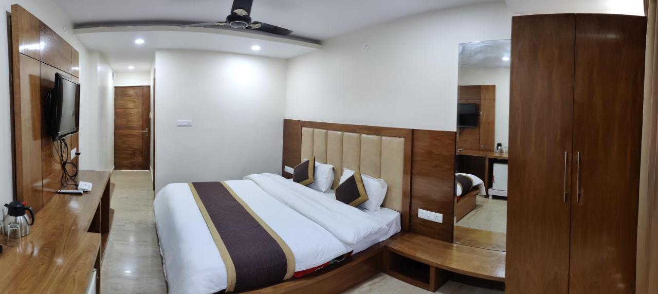 Hotel India House Дхарамсала Екстериор снимка