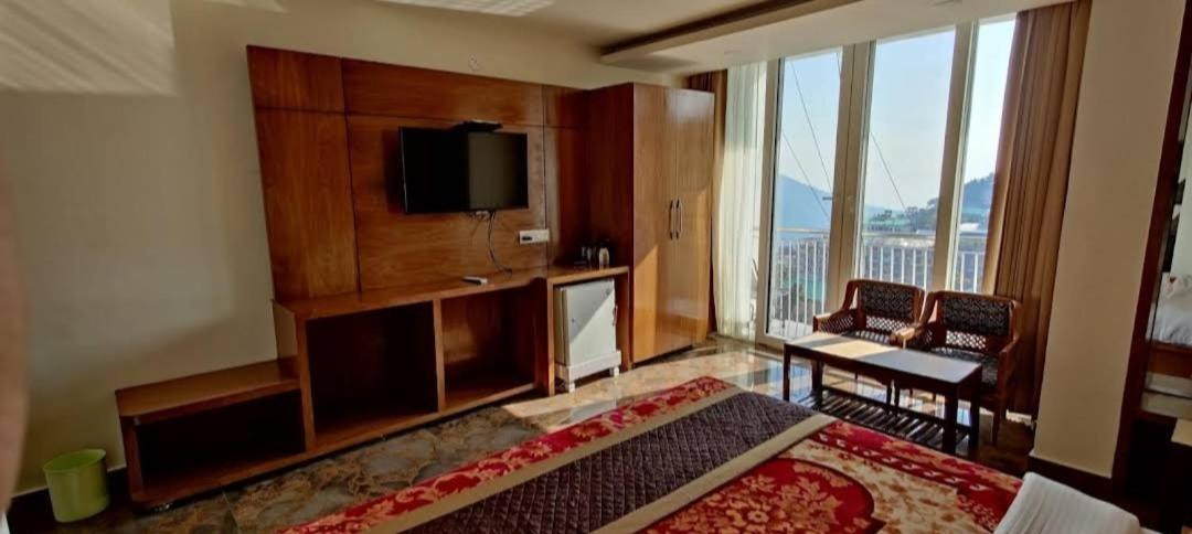 Hotel India House Дхарамсала Екстериор снимка